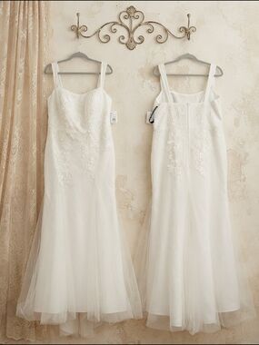 David's Bridal Mermaid Wedding Dress